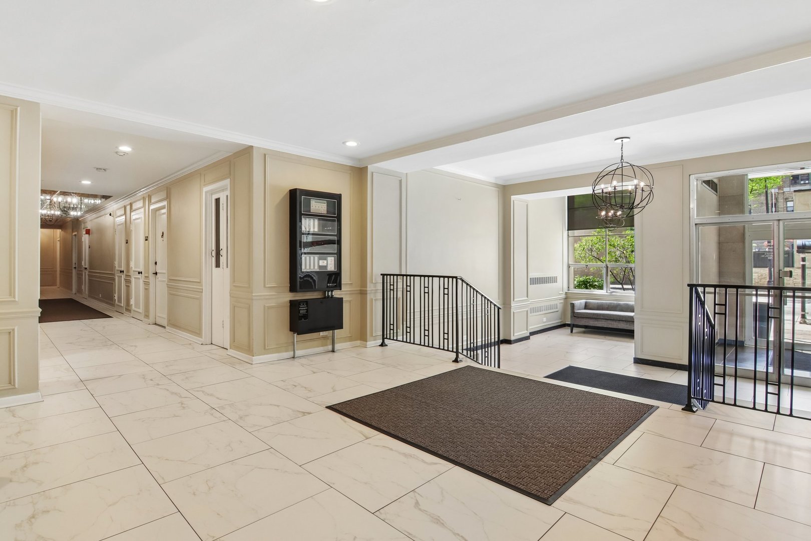 2909 North Sheridan Road, Unit 1201 Chicago, IL 60657 - Photo 26 of 32