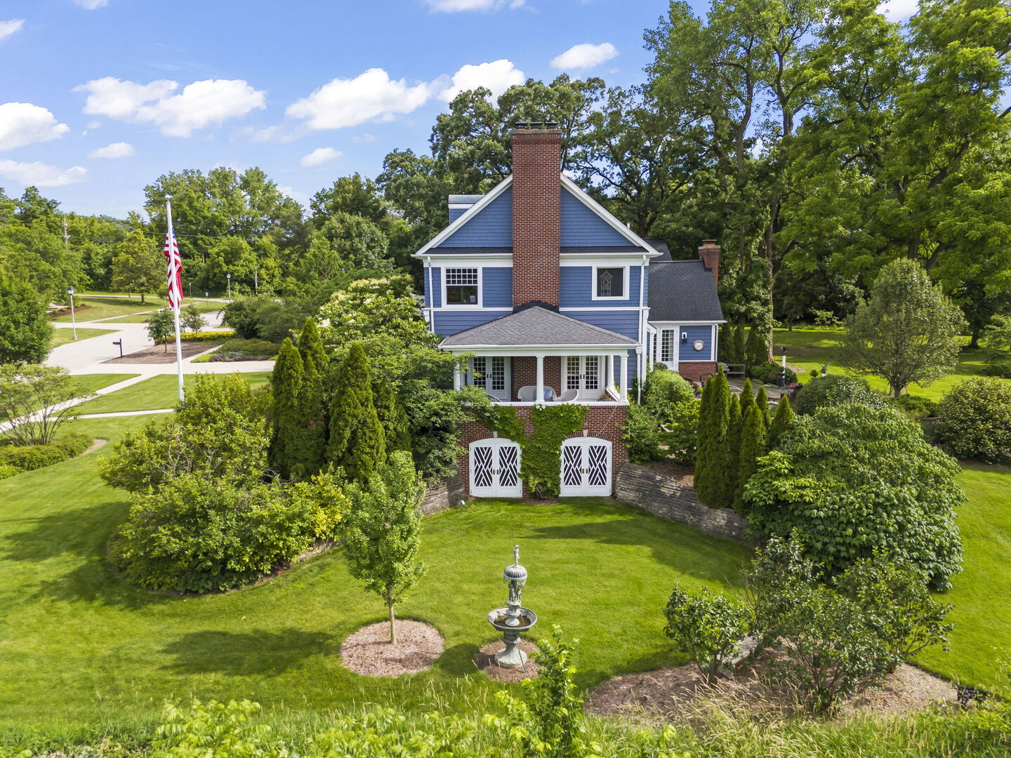 1760 Shaffner Road Wheaton, IL 60189 - Photo 4 of 68