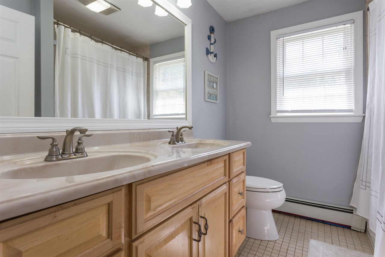 12 Trafford Road Hampton, NH 03842 - Photo 22 of 32