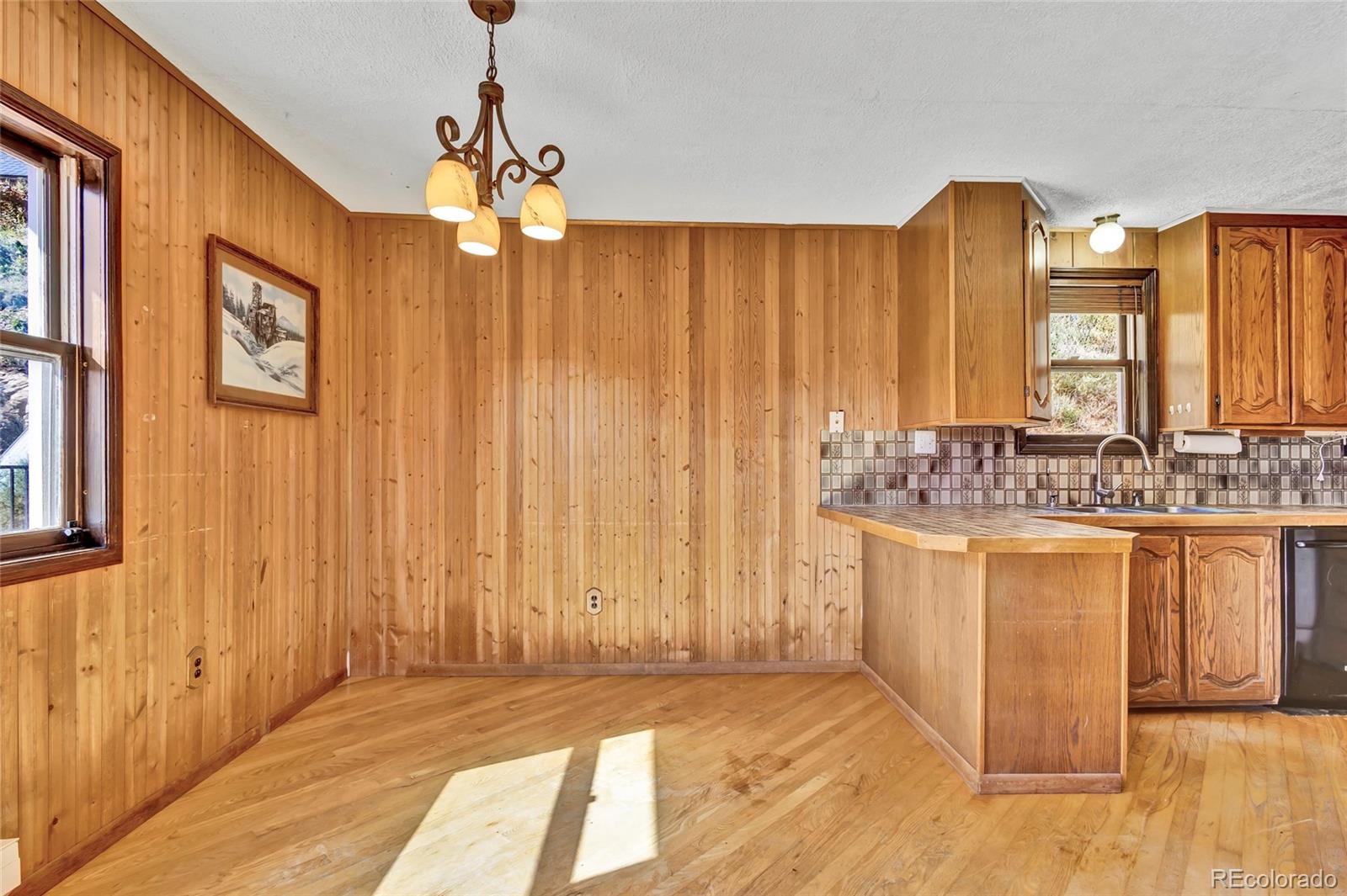 277 Mary Beth Road Evergreen, CO 80439 - Photo 17 of 38 Gallery Image 17