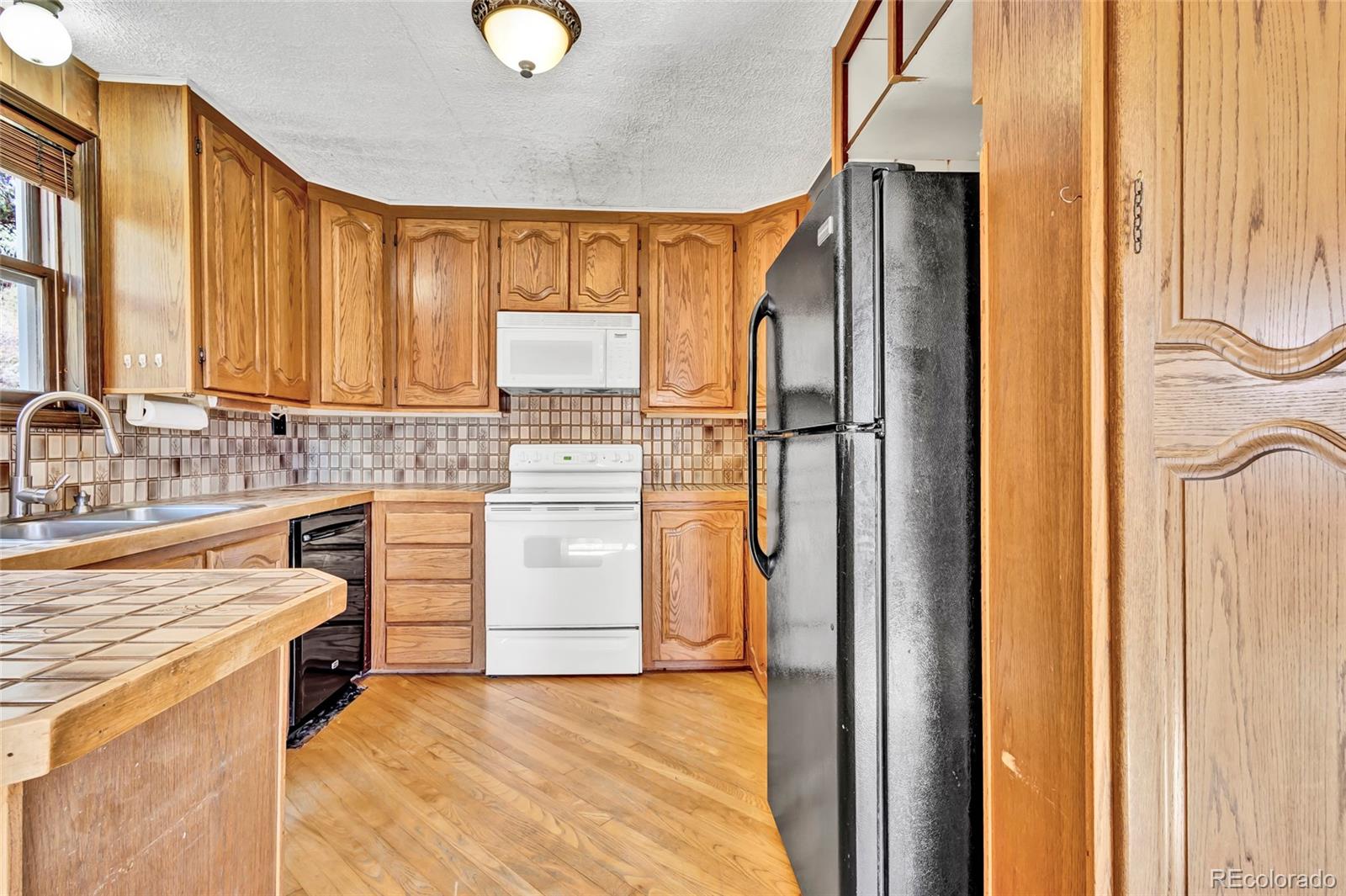277 Mary Beth Road Evergreen, CO 80439 - Photo 19 of 38 Gallery Image 19