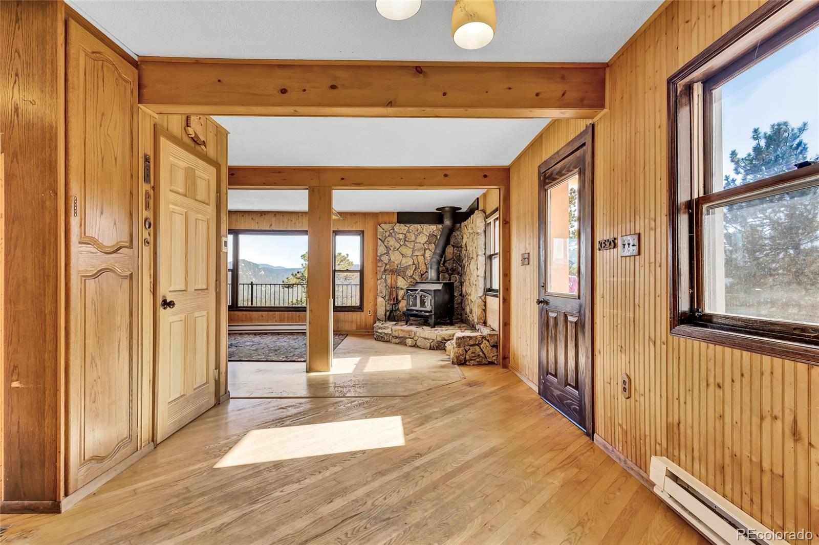 277 Mary Beth Road Evergreen, CO 80439 - Photo 9 of 38 Gallery Image 9