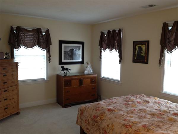 18 Surrey Road Littleton, MA 01460 - Photo 15 of 23 Gallery Image 15