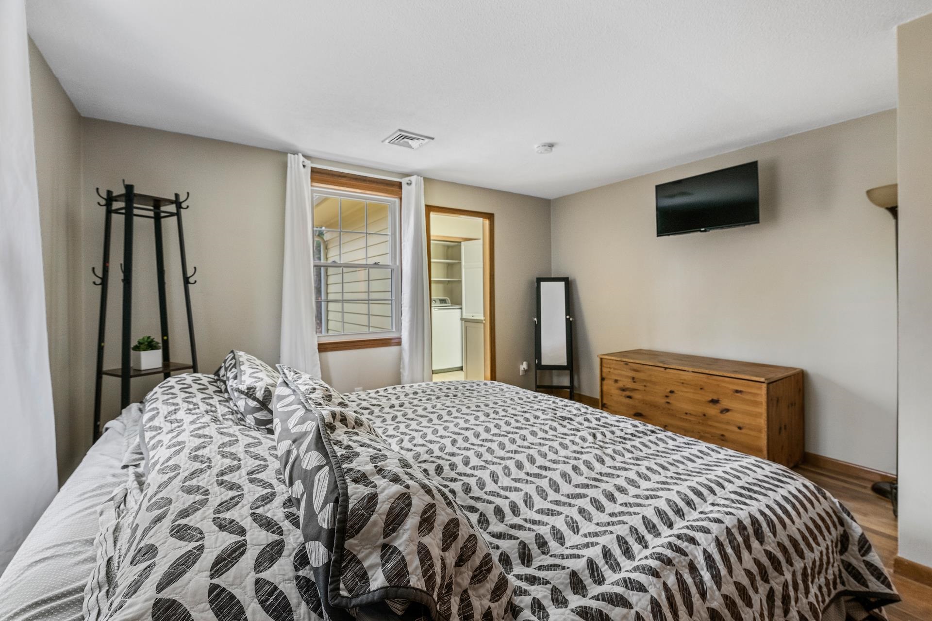 141 West River Road Hooksett, NH 03106 - Photo 7 of 21