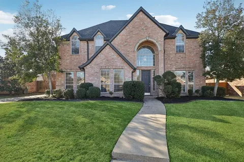 $572,500 | 214 Chisholm Trail, Argyle, TX 76226