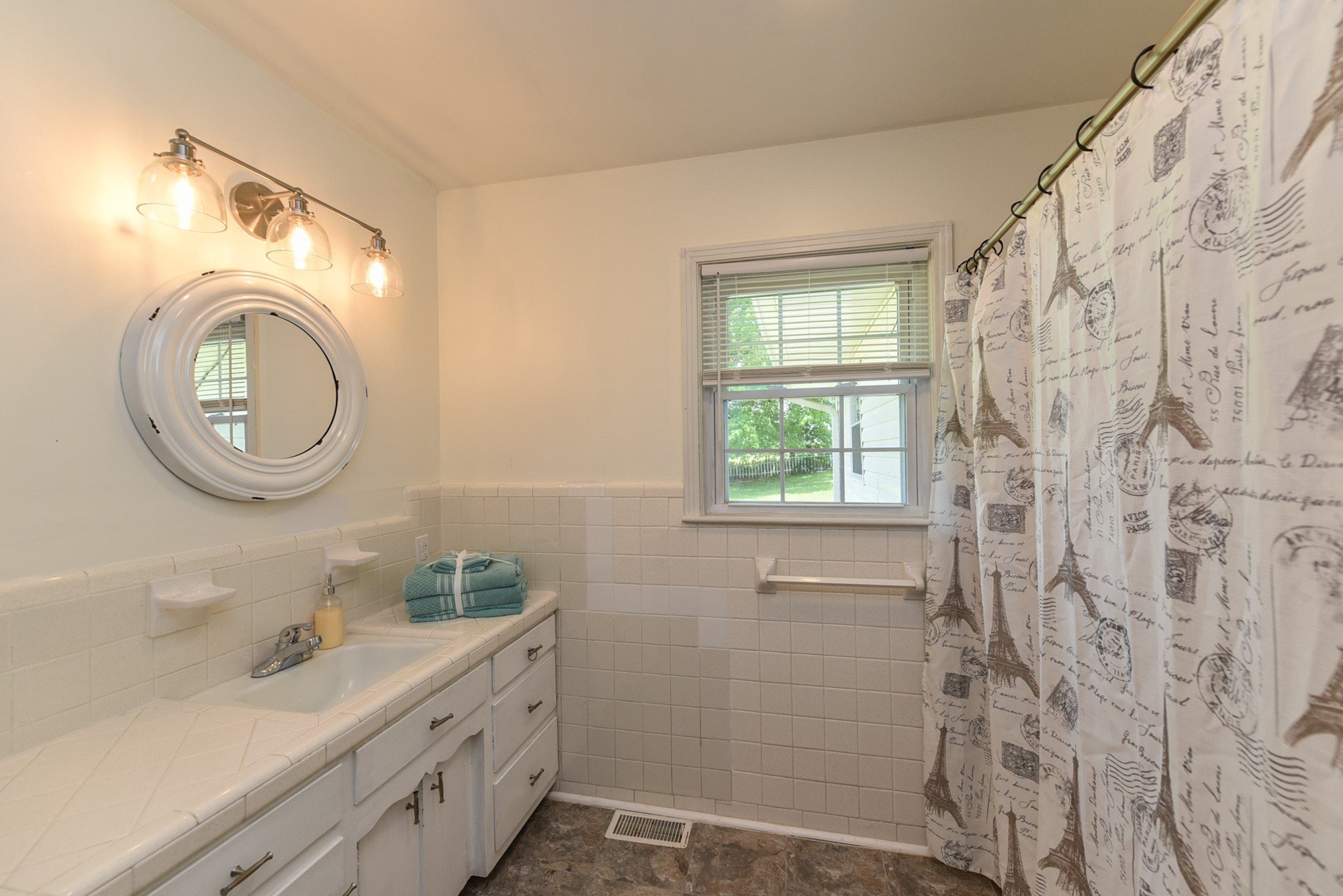 373 Sango Road Clarksville, TN 37043 - Photo 33 of 42 Gallery Image 33