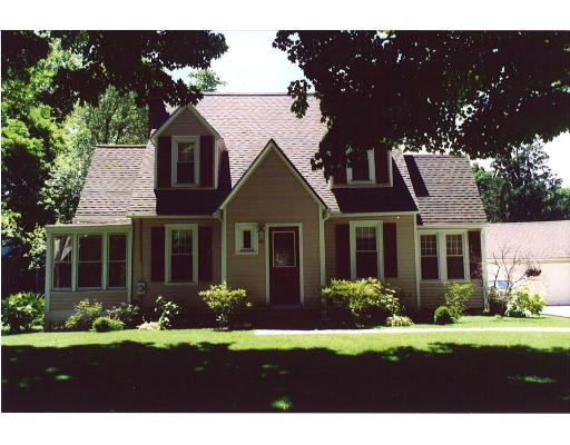 45 Berwick Road Longmeadow, MA 01106 - Photo 1 of 16