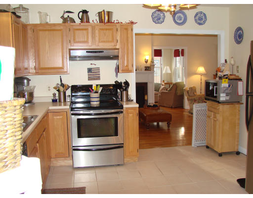 45 Berwick Road Longmeadow, MA 01106 - Photo 7 of 16