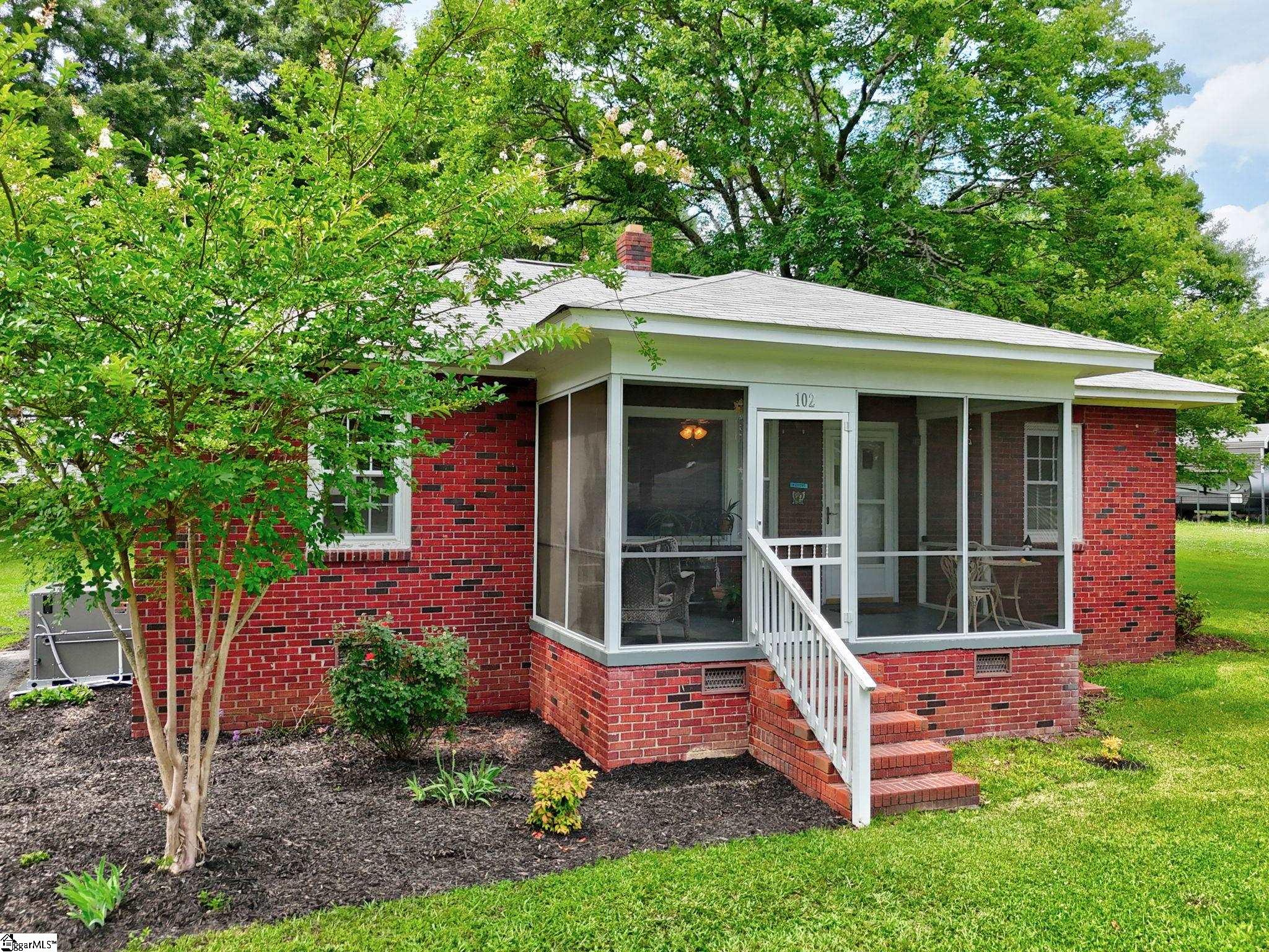 102 Graham Honea Path, SC 29654 - Photo 2 of 29 Gallery Image 2