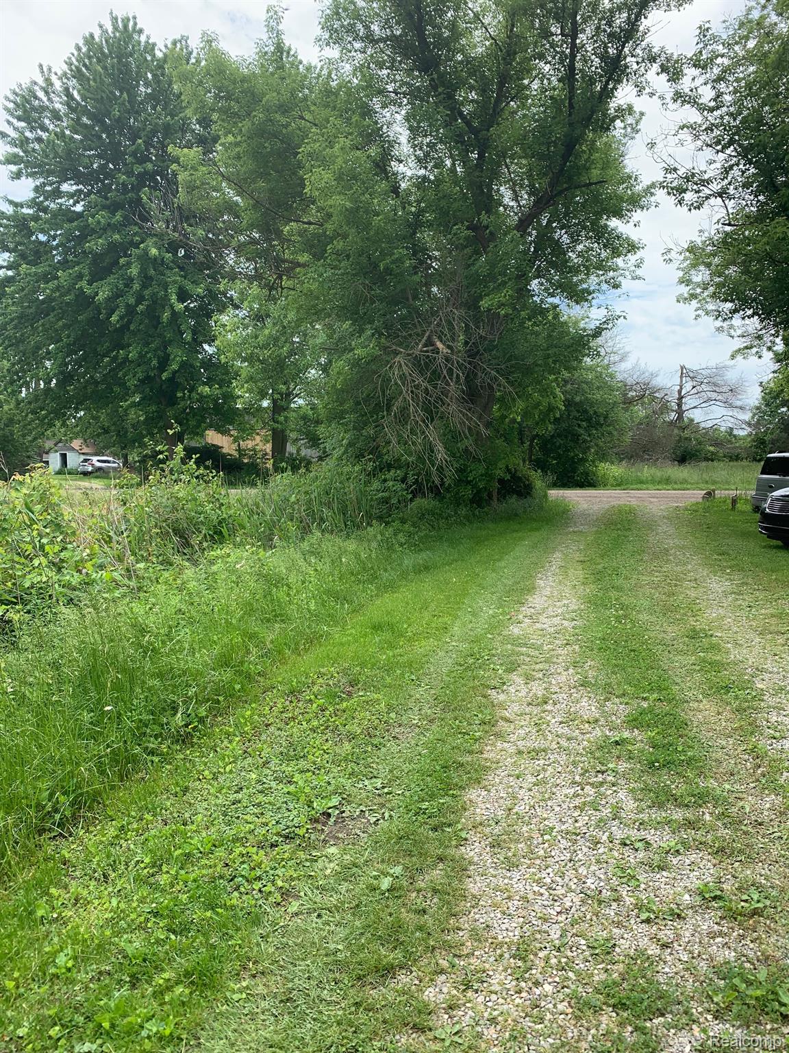 23989 30 Mile Road Ray, MI 48096 - Photo 3 of 10 Gallery Image 3