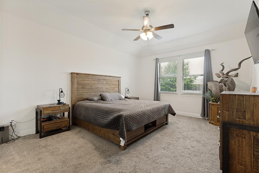 2817 Half Moon Road Aubrey, TX 76227 - Photo 14 of 28