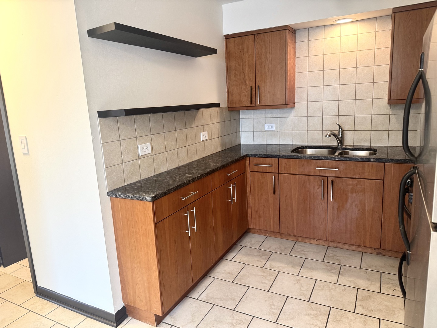 424 Elgin Avenue, Unit 8 Forest Park, IL 60130 - Photo 12 of 21