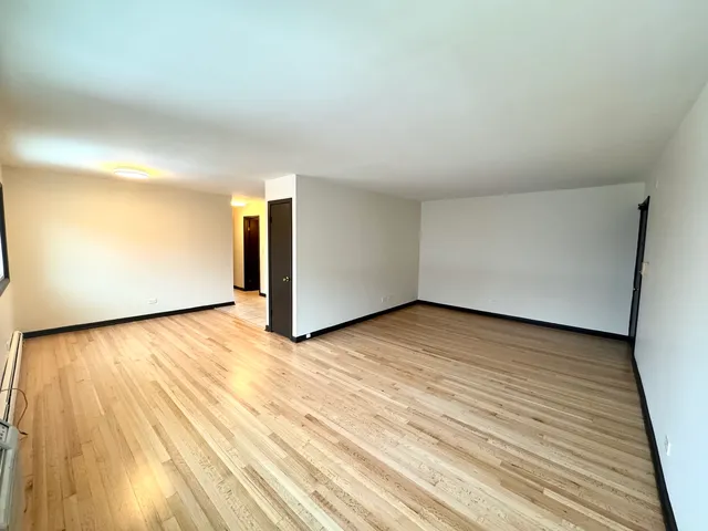 $1,750 | 424 Elgin Avenue, Unit 8, Forest Park, IL 60130