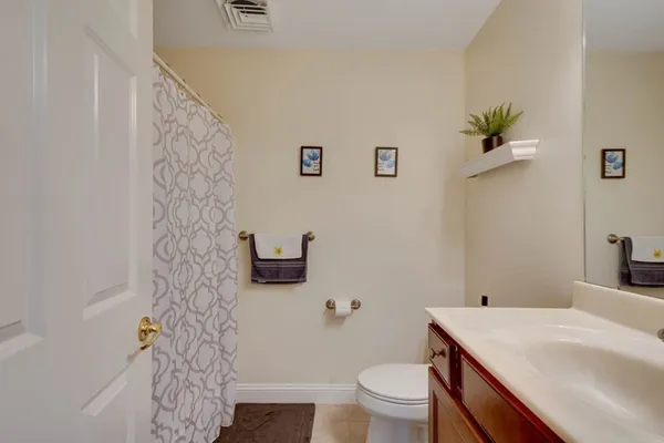 $450,000 | 404 Fernwood Lane, Unit 404, Clinton, MA 01510