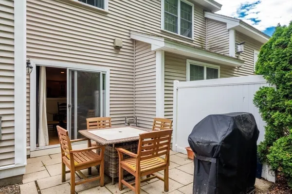 $450,000 | 404 Fernwood Lane, Unit 404, Clinton, MA 01510