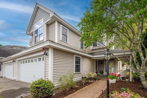 $450,000 | 404 Fernwood Lane, Unit 404, Clinton, MA 01510