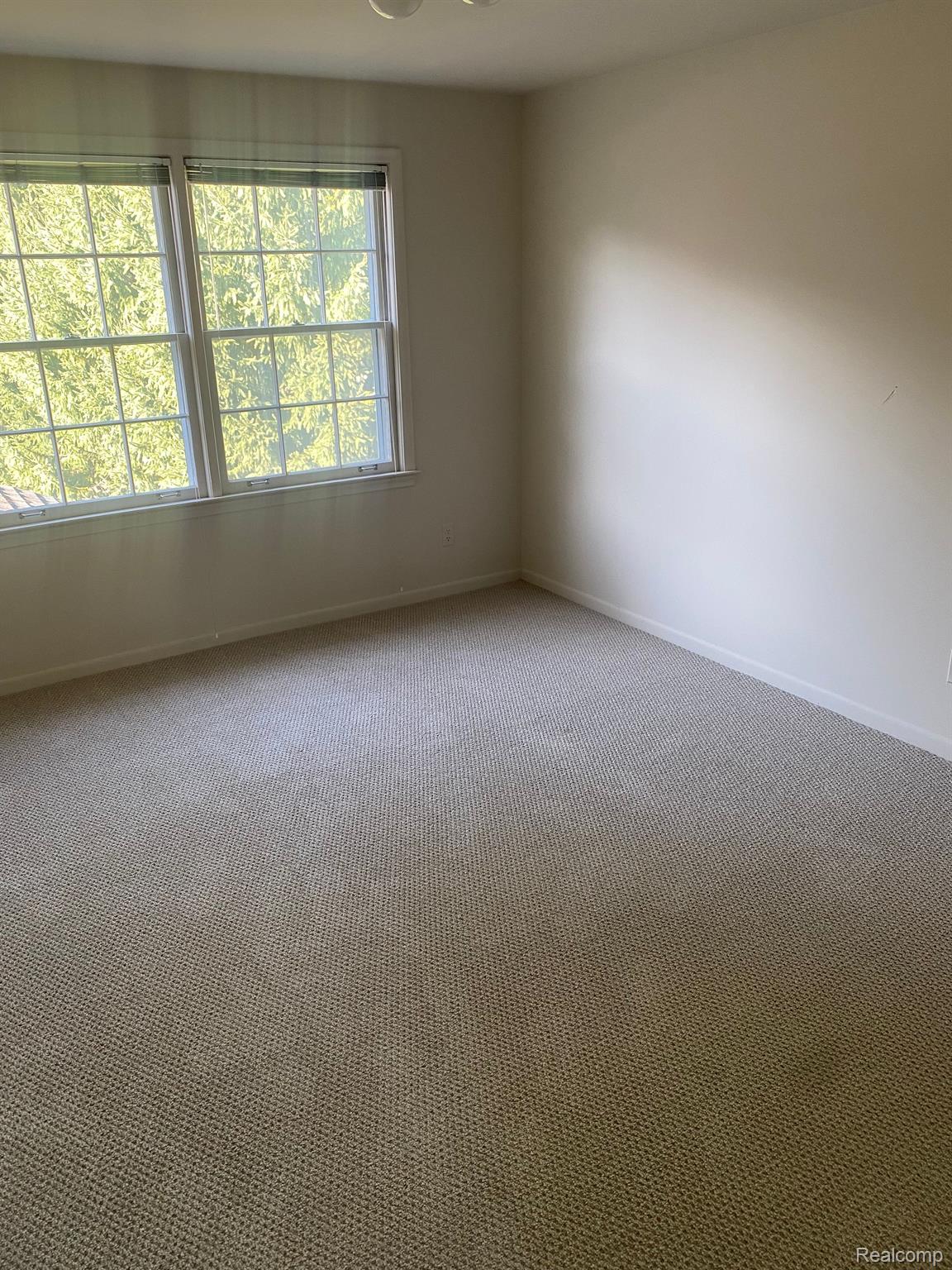 26420 Normandy Road Franklin, MI 48025 - Photo 27 of 32 Bedroom 4