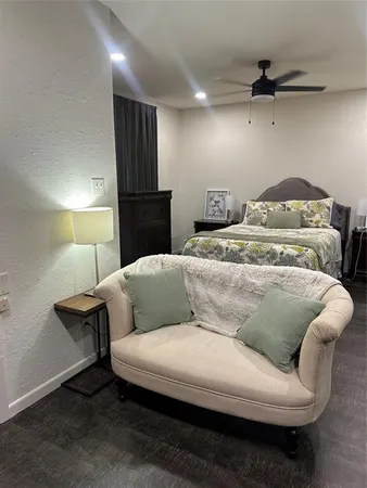 $2,500 | 1133 South Leggett Drive, Unit B, Abilene, TX 79605