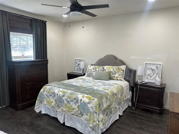 $2,500 | 1133 South Leggett Drive, Unit B, Abilene, TX 79605