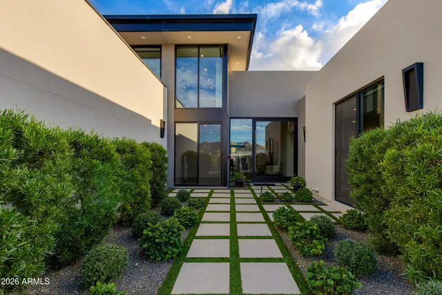 a view of house with garden