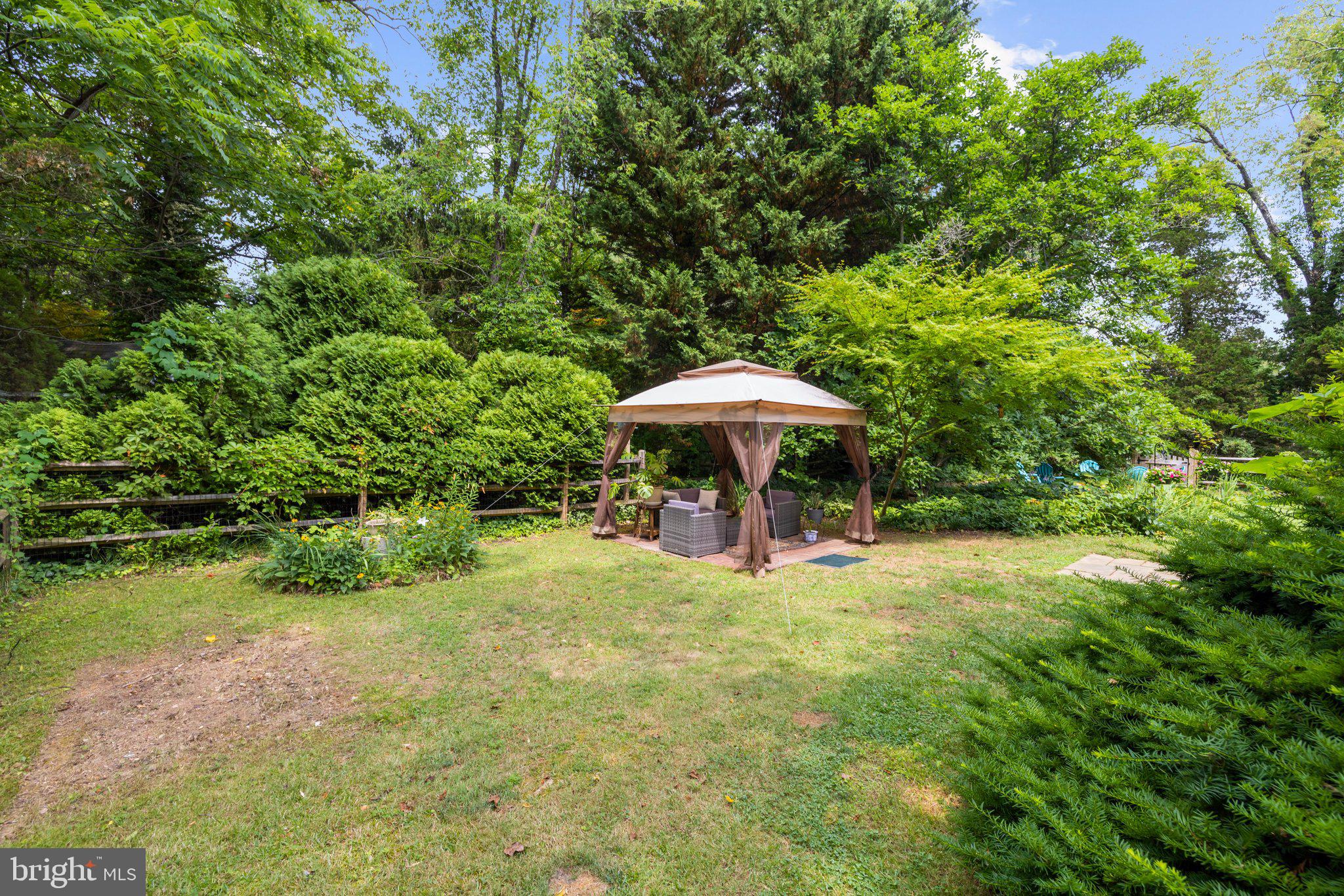 1917 Cherry Road Annapolis, MD 21409 - Photo 37 of 62 Large fenced yard