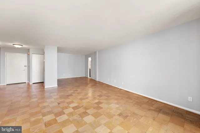 $475,000 | 4620 North Park Avenue, Unit 1206E, Chevy Chase, MD 20815