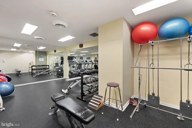 $475,000 | 4620 North Park Avenue, Unit 1206E, Chevy Chase, MD 20815