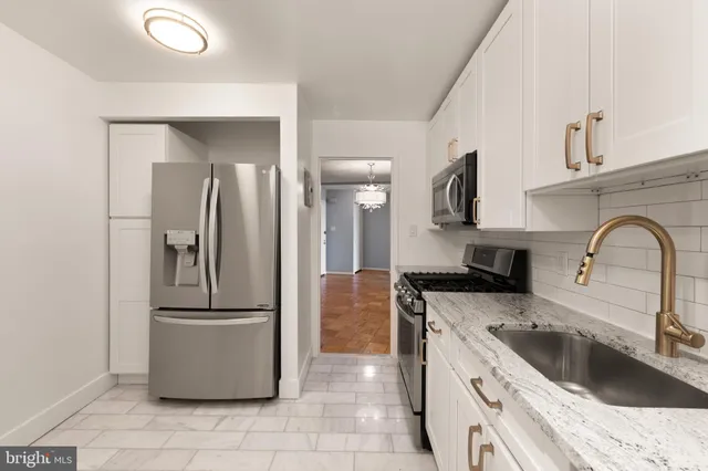 $475,000 | 4620 North Park Avenue, Unit 1206E, Chevy Chase, MD 20815