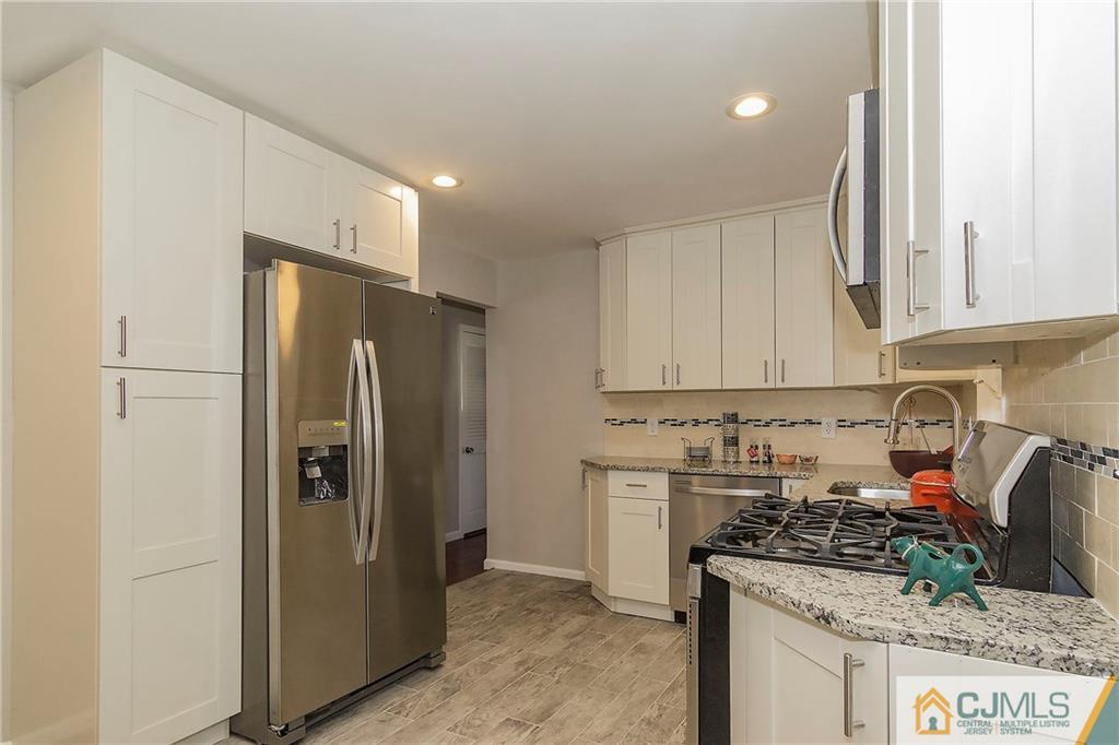 10 Piersoll Road Old Bridge, NJ 08857 - Photo 9 of 22 Gallery Image 9