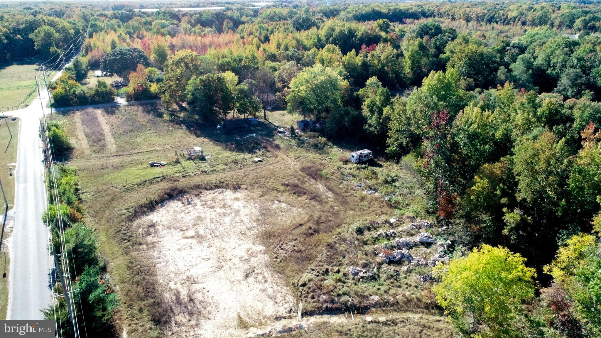 79 East Quillytown Road Carneys Point, NJ 08069 - Photo 2 of 14