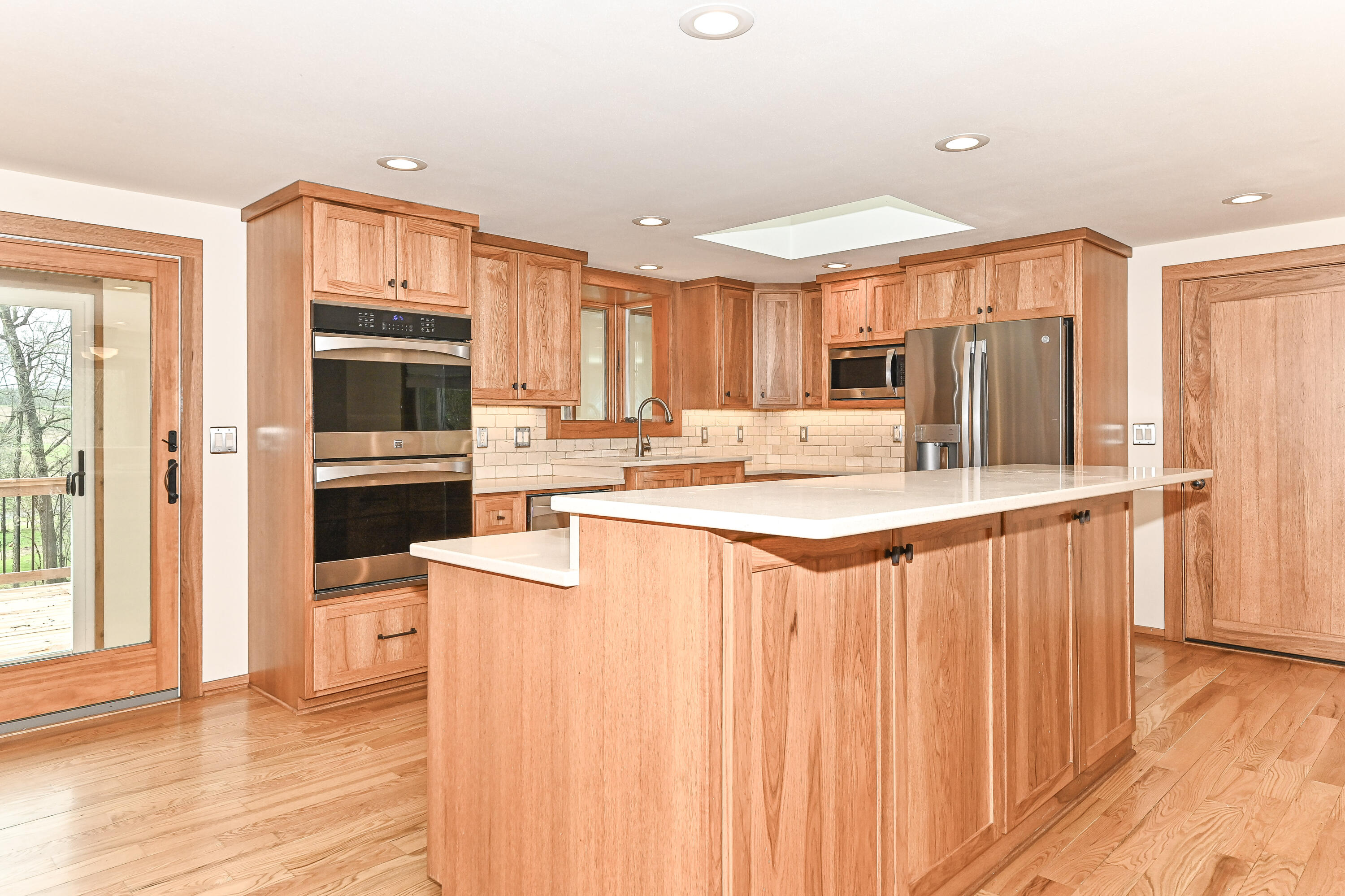 W3730 Scotch Bush Road Lafayette, WI 53121 - Photo 22 of 39 Kitchen