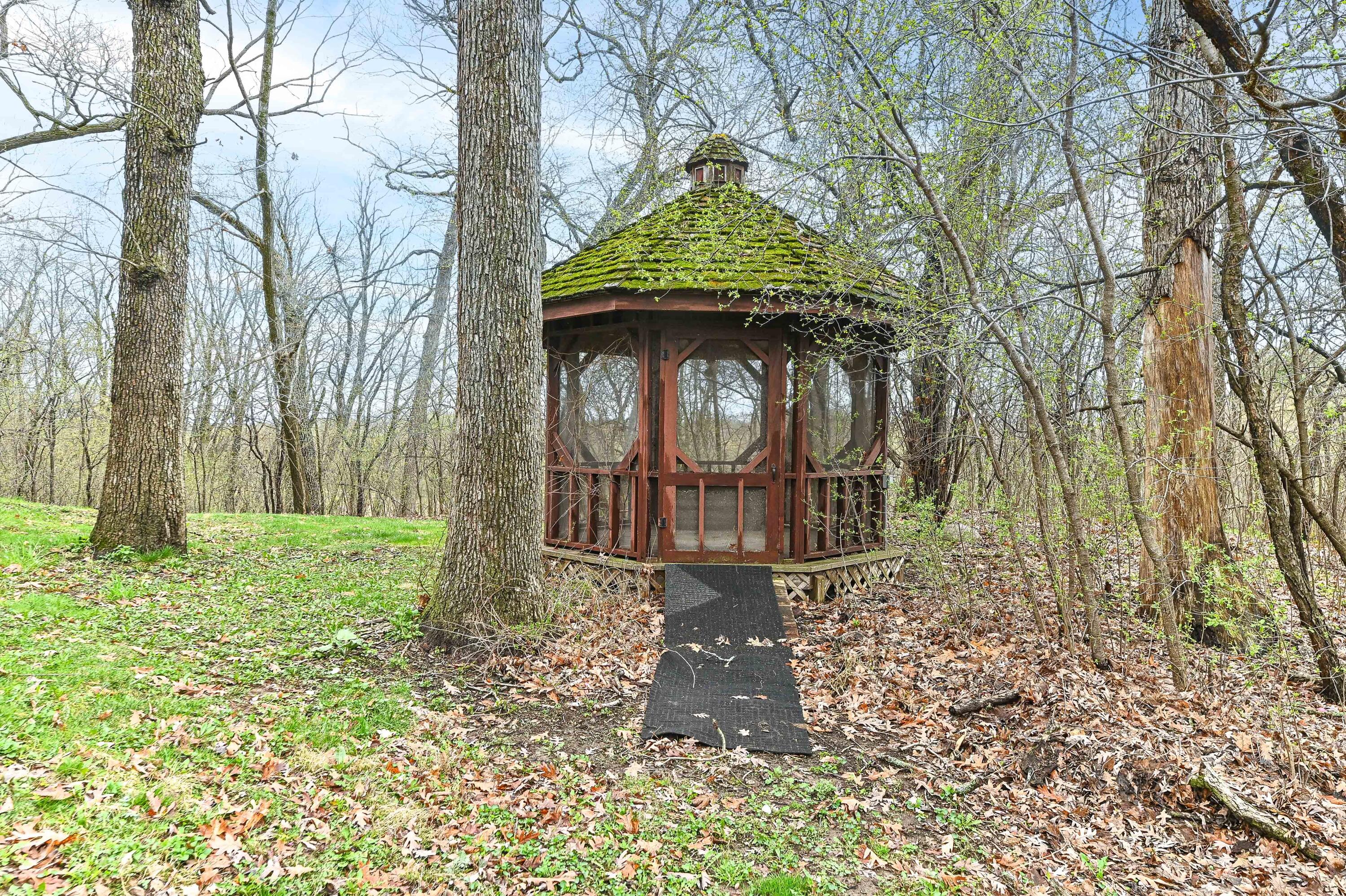 W3730 Scotch Bush Road Lafayette, WI 53121 - Photo 27 of 39 Gazebo