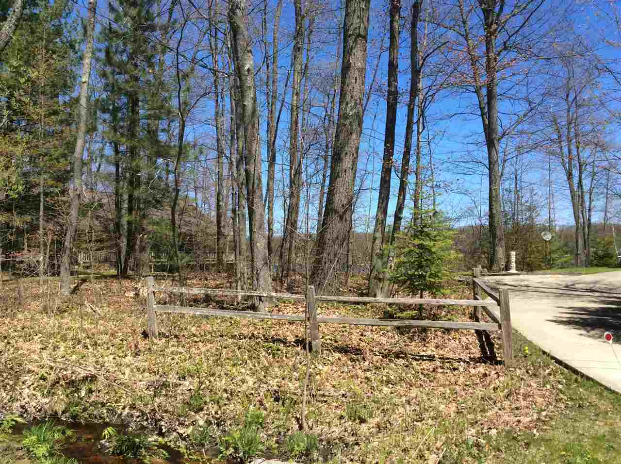 5608 Gronda Road Harrison, MI 48625 - Photo 78 of 87 1874766-78.JPG