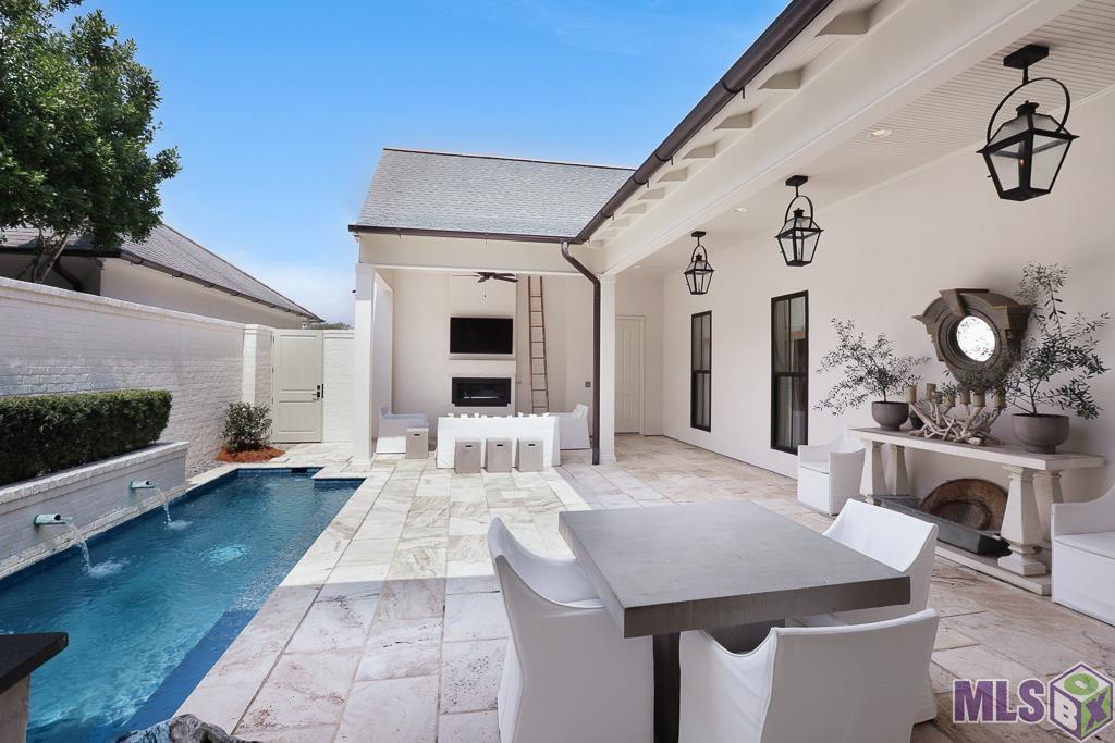 11437 Center Ct Boulevard Baton Rouge, LA 70810 - Photo 1 of 49