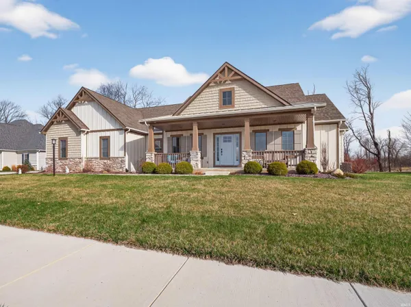 $719,900 | 930 Cascata Trail, Huntertown, IN 46748