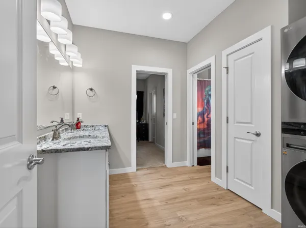 $719,900 | 930 Cascata Trail, Huntertown, IN 46748