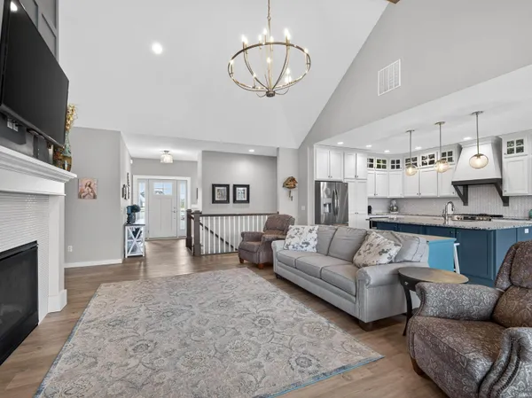 $719,900 | 930 Cascata Trail, Huntertown, IN 46748