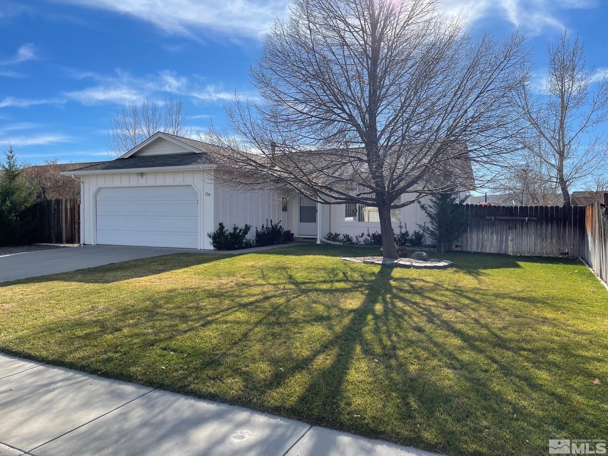 1319 Leonard Road Gardnerville, NV 89460 - Photo 2 of 7 Photo 2