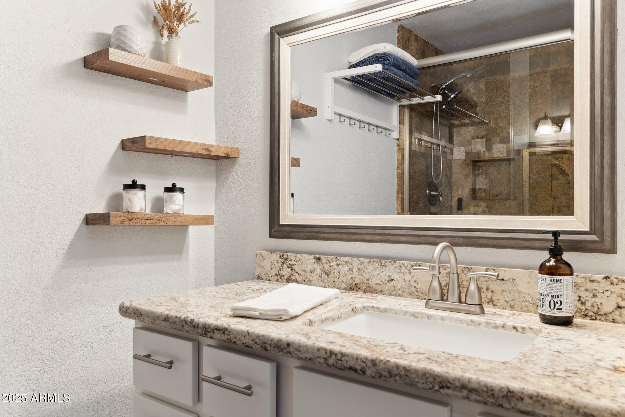 3023 East John Cabot Road Phoenix, AZ 85032 - Photo 12 of 22 16-web-or-mls-3023-e-john-cabot-dr