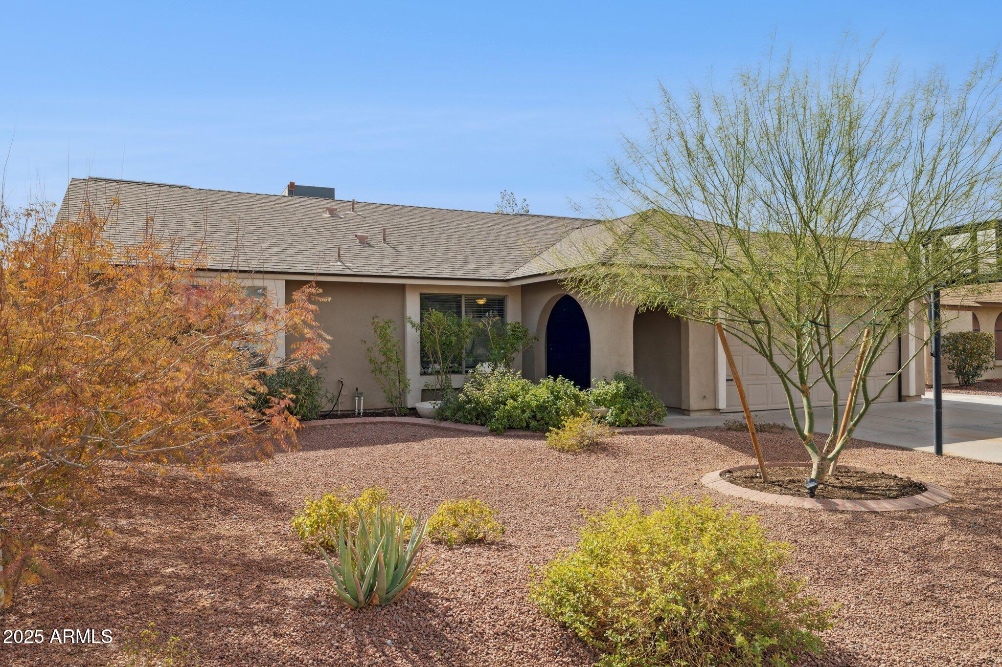 3023 East John Cabot Road Phoenix, AZ 85032 - Photo 2 of 22 2-web-or-mls-3023-e-john-cabot-dr