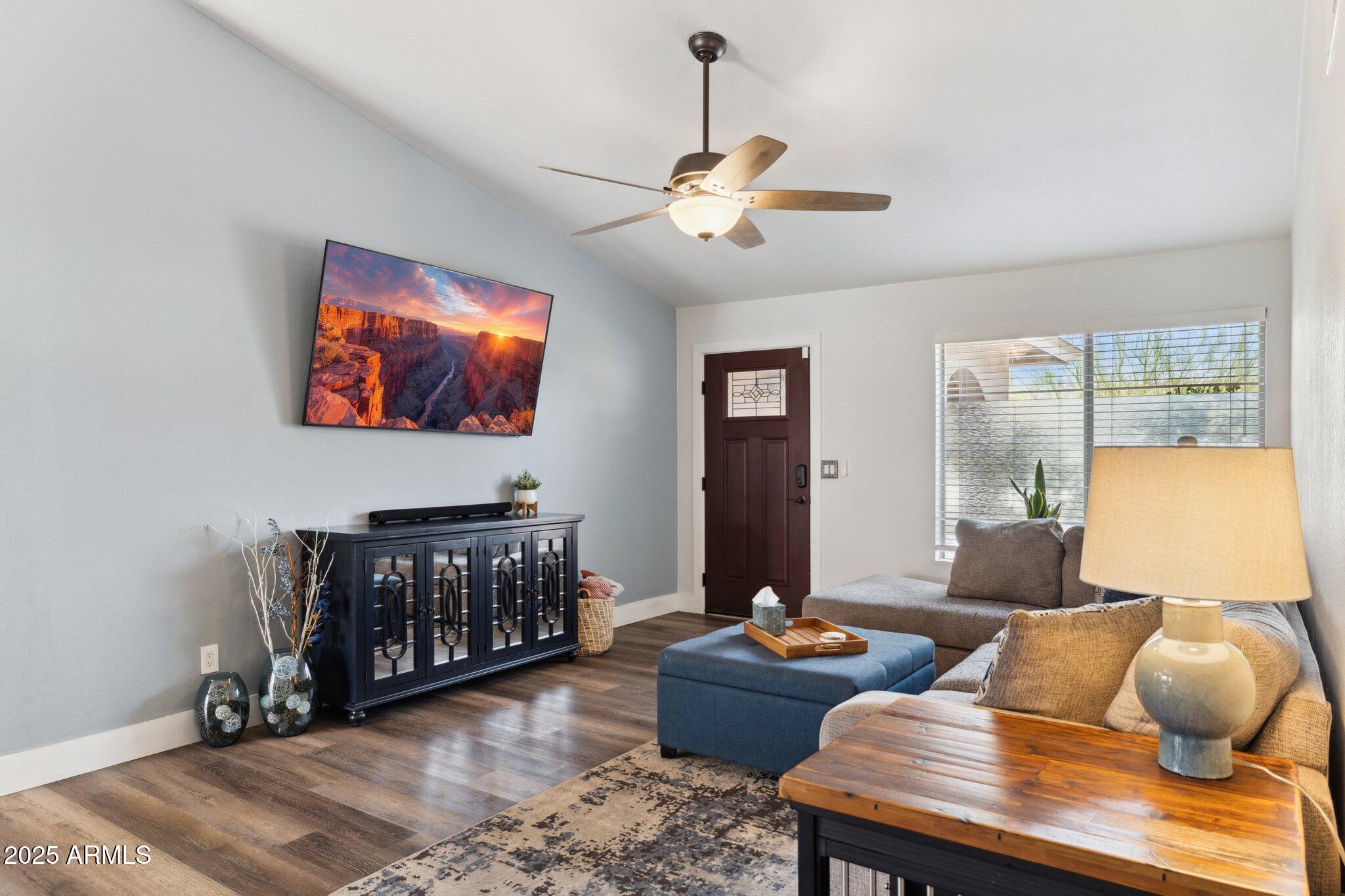 3023 East John Cabot Road Phoenix, AZ 85032 - Photo 5 of 22 7-web-or-mls-3023-e-john-cabot-dr