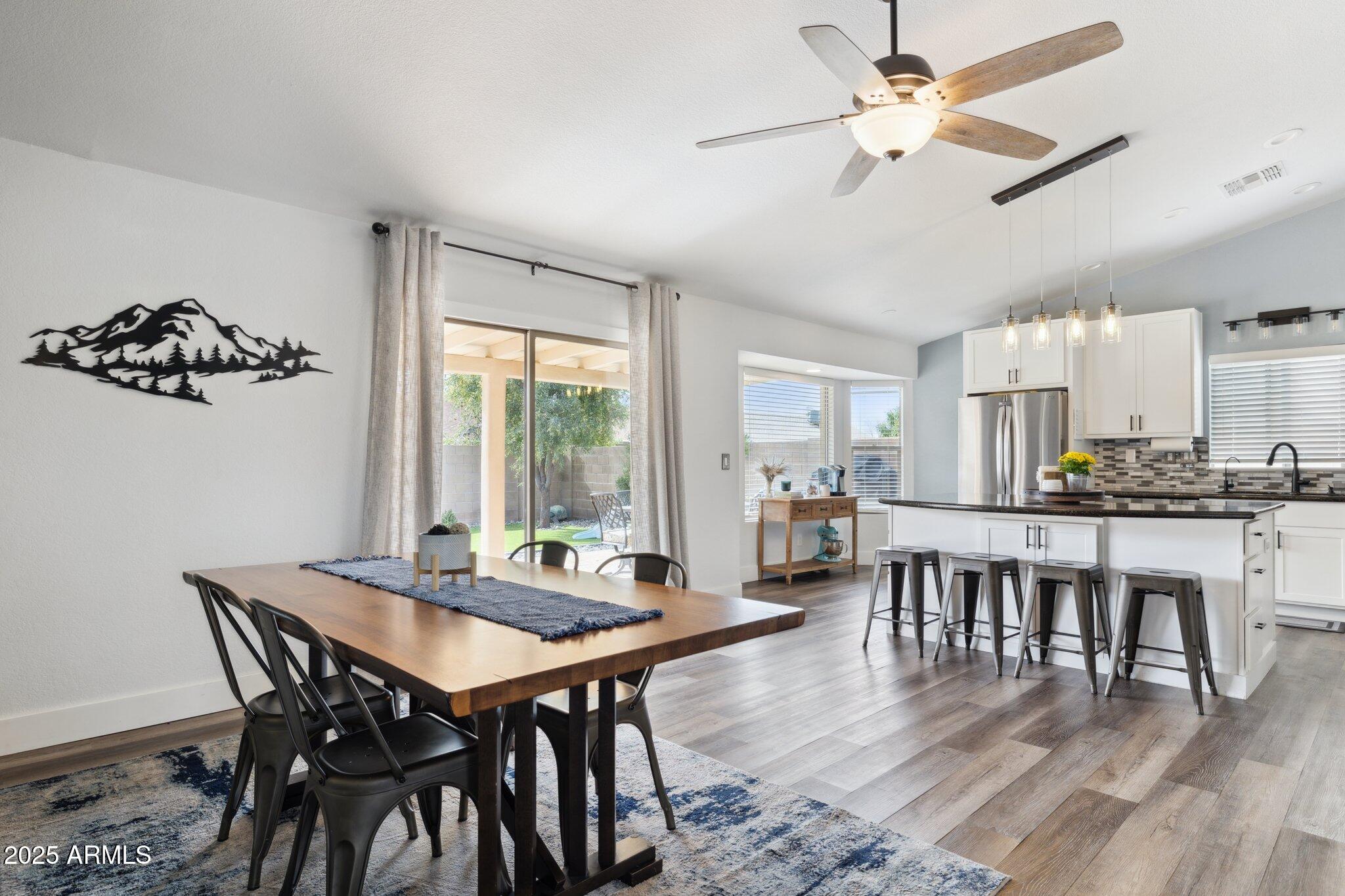 3023 East John Cabot Road Phoenix, AZ 85032 - Photo 7 of 22 9-web-or-mls-3023-e-john-cabot-dr