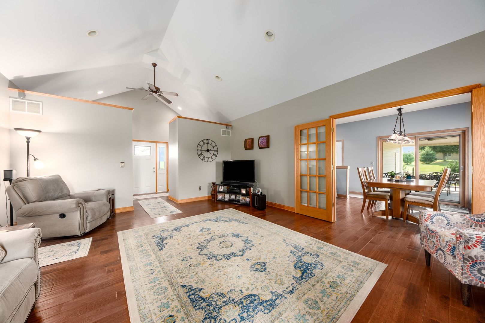 10265 Perry Road DeKalb, IL 60115 - Photo 4 of 31