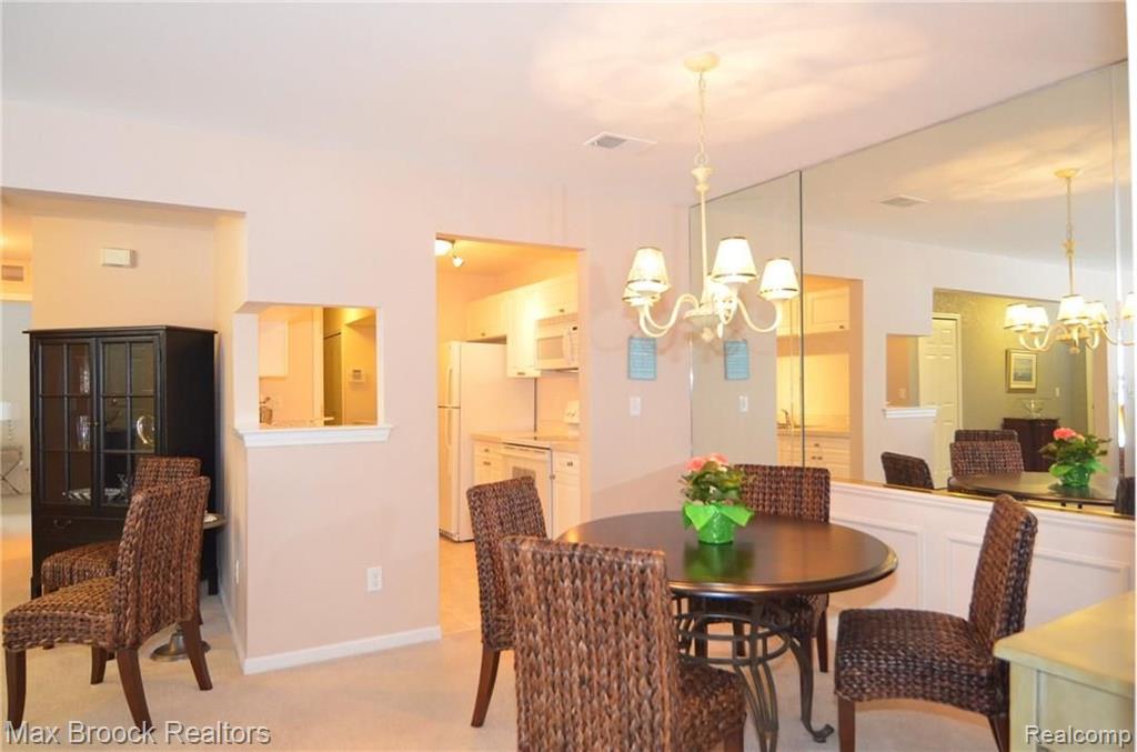 3489 Tremonte Circle, Unit 214 Rochester, MI 48306 - Photo 7 of 25
