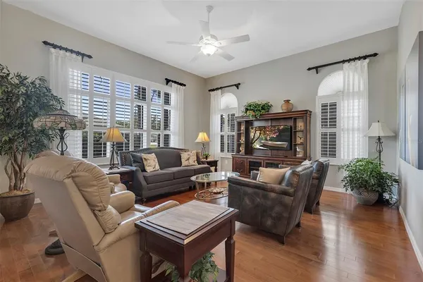 $299,500 | 10742 Southwest 71st Circle, Ocala, FL 34476