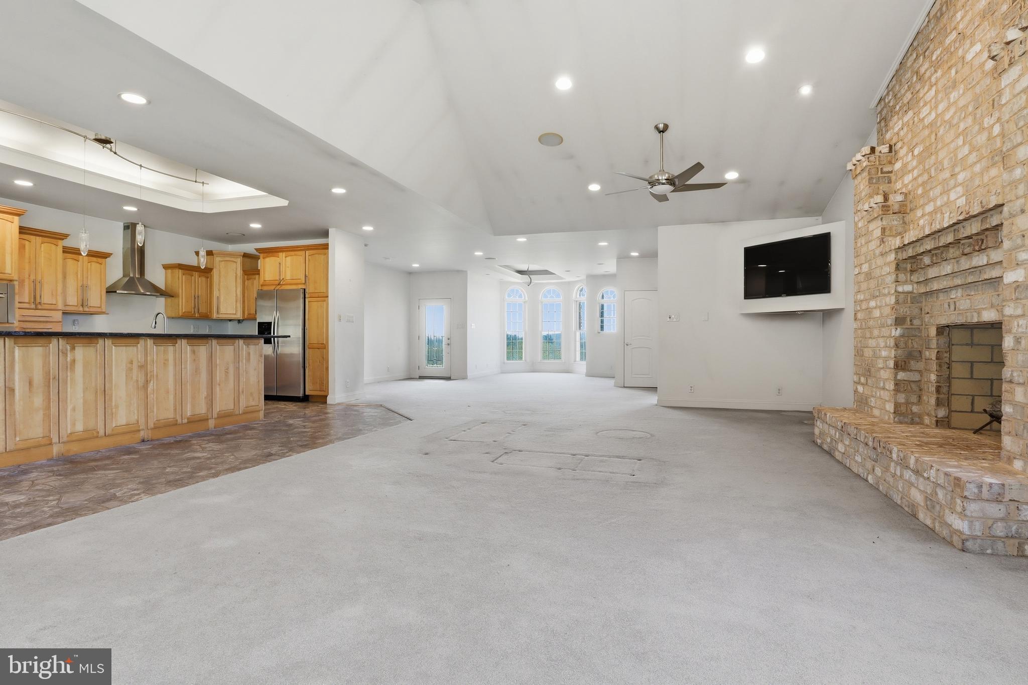 5303 Stambaugh Road Spring Grove, PA 17362 - Photo 12 of 63