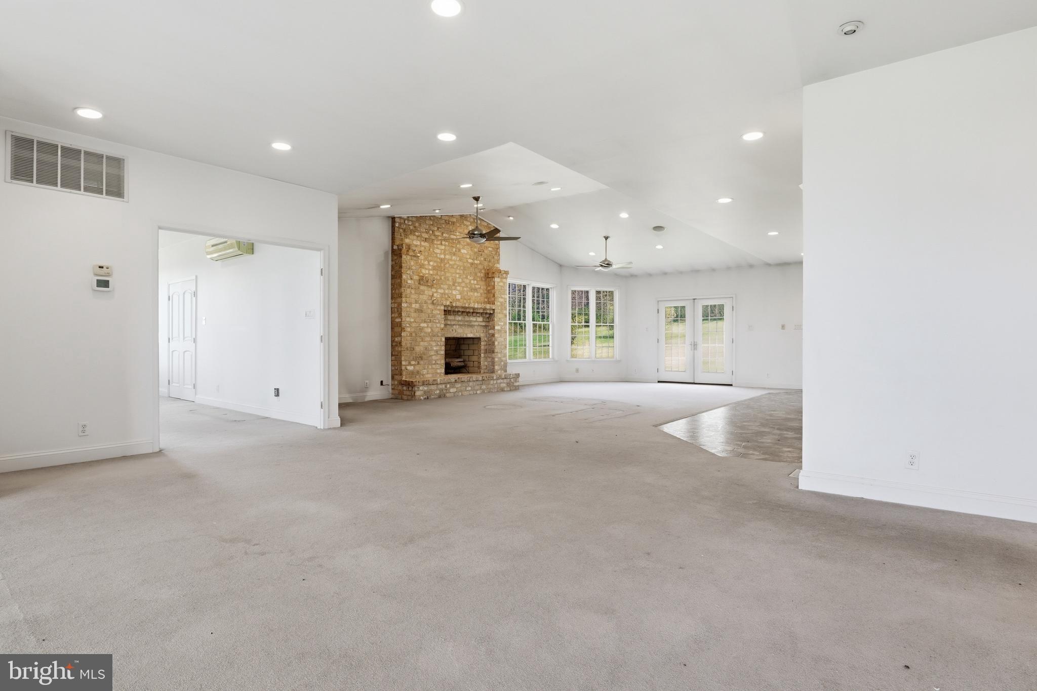 5303 Stambaugh Road Spring Grove, PA 17362 - Photo 9 of 63