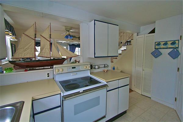 2 Old County Road Rockport, MA 01966 - Photo 6 of 14 Gallery Image 6