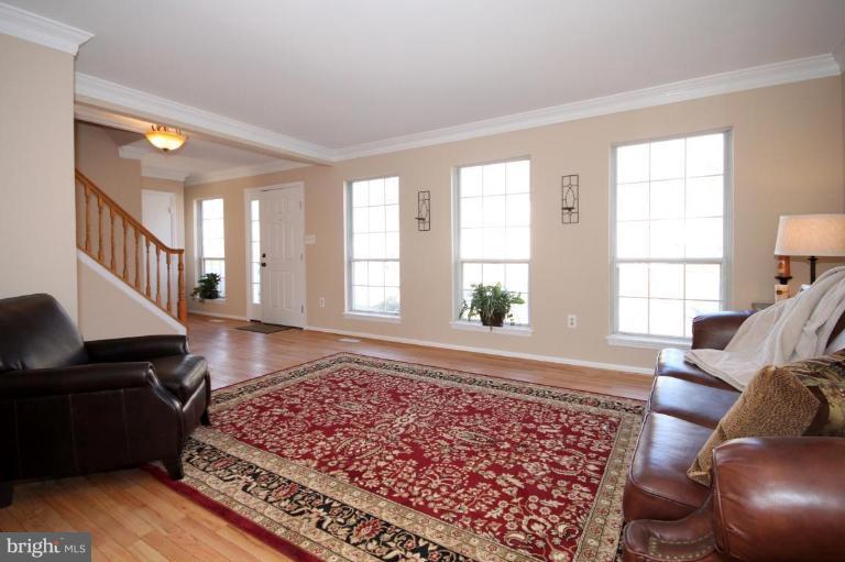 10191 Marshall Pond Road Burke, VA 22015 - Photo 3 of 27 Living Room #2