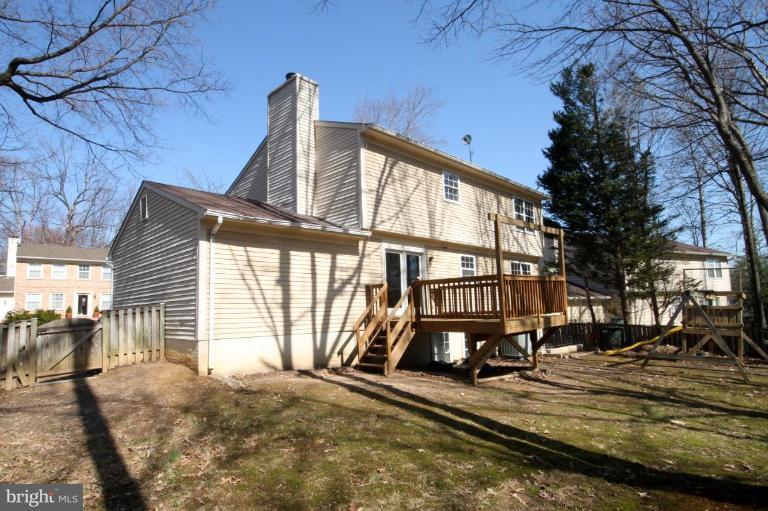 10191 Marshall Pond Road Burke, VA 22015 - Photo 26 of 27 Exterior (Rear)